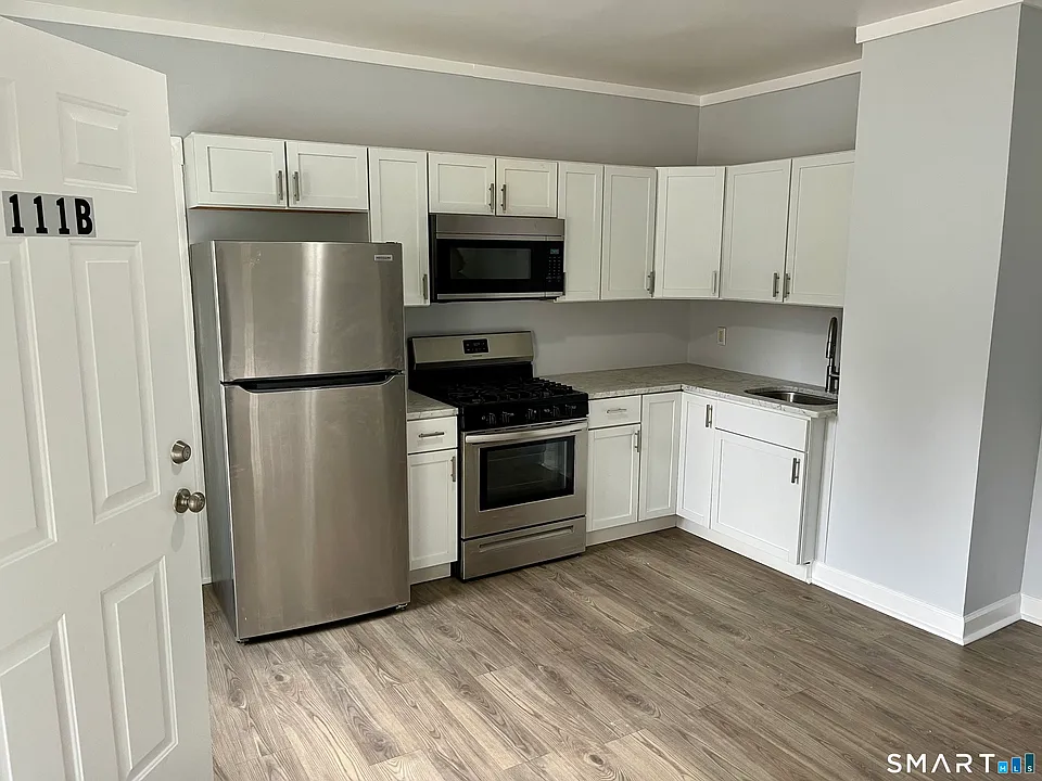 111B Kneen St