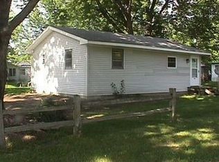 11060 Lakeview Ln, Kewanna, IN 46939