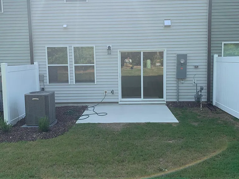 232 Hank Way — Photo 12