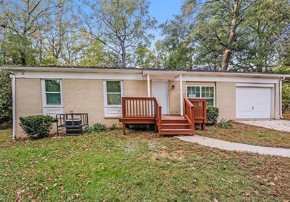 6608 Dorian Dr