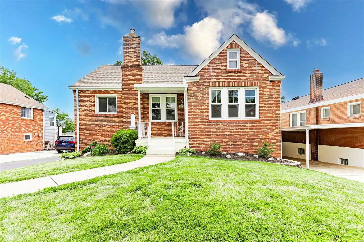 9426 Alpine Dr photo 1