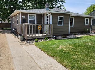 1028 1st Ave NE, Watertown, SD 57201