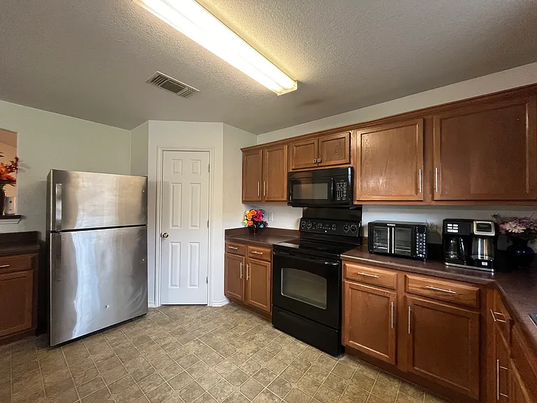 8803 Mainland Rdg — Photo 14