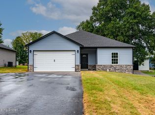 333 B First St, Vine Grove, KY 40175