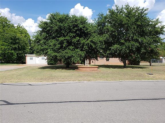 5th image of 11905 Sleepy Hollow Ln