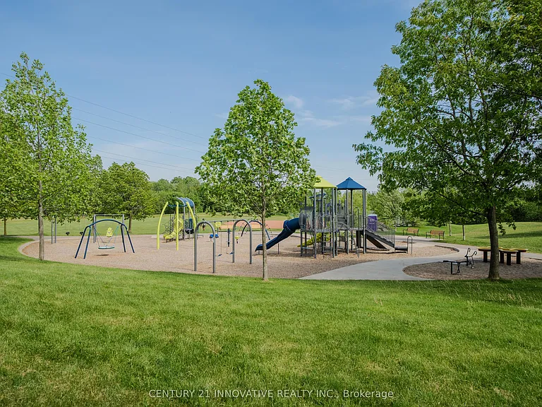 28 Samandria Ave #UPPER — Photo 47