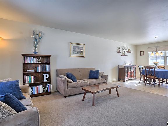3rd image of 6187 Mifflin Ave
