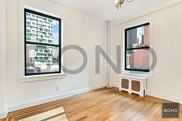 Rented by Bond New York