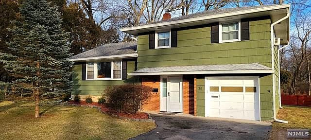 1st image of 30 Glenair Ave