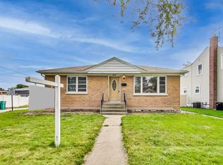 1215 Mandel Ave, Westchester, IL 60154