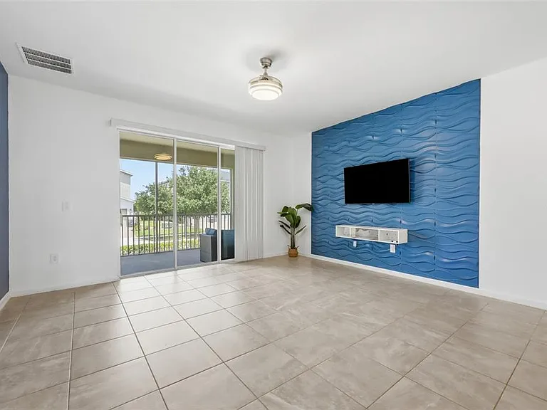 8895 Cabot Cliffs Dr #103 — Photo 15