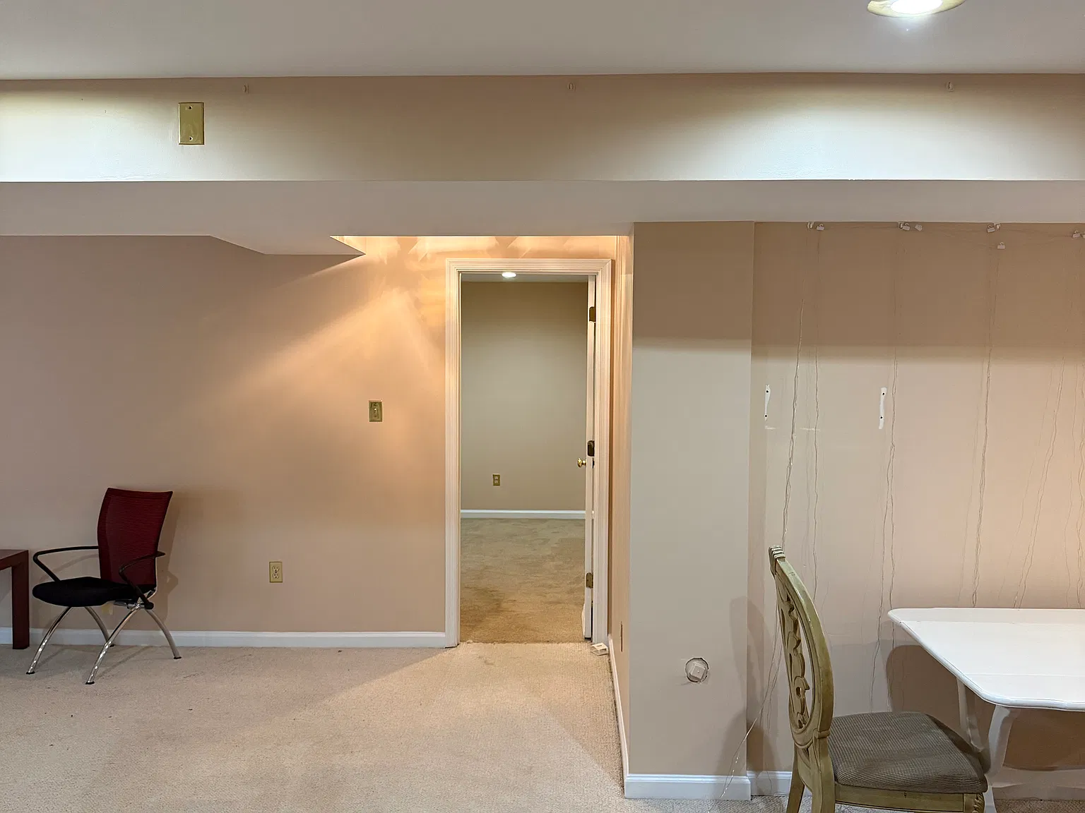 Antler Ct, Sterling — Photo 4