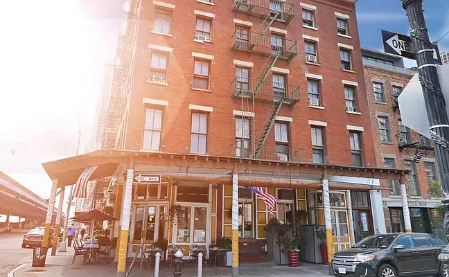 Rented by Urban Real Estate Property Group Inc | media 1