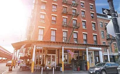 Rented by Urban Real Estate Property Group Inc