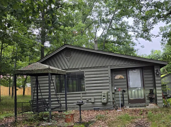 8085 Collen Ave, Grayling, MI 49738