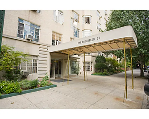 Sold by Corcoran | media 8