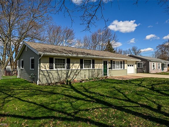 3rd image of 353 Longview Rd