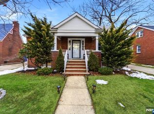 142 Liberty St, Fords, NJ 08863