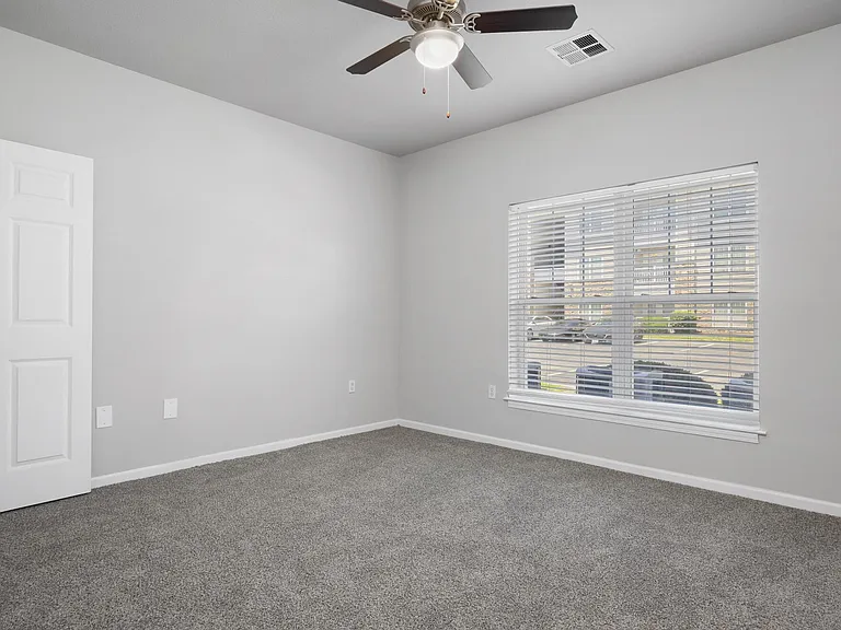 The Fairways Apartment Homes — Photo 27