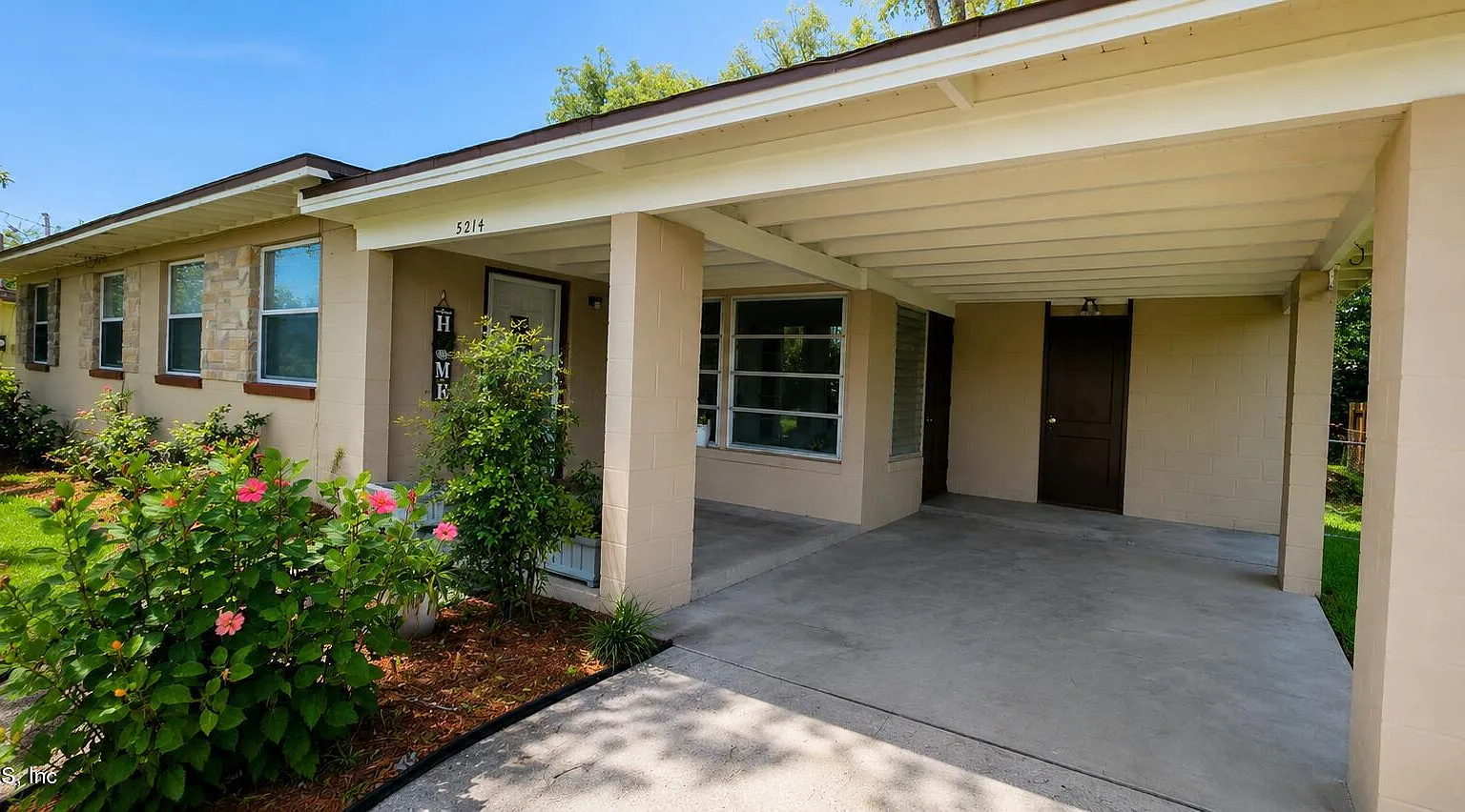 3 bed, 1.0 bath, 1014 sqft, $1,750 — Photo 4