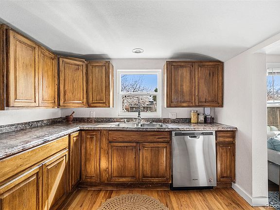 5th image of 4391 W Dakota Avenue