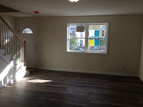 2nd image of 52 Bowers St #A