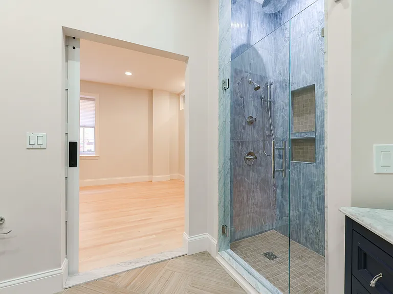 515 Center St #2 — Photo 14