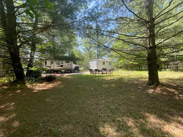 5306 Avebury Way #97-98, Gladwin, MI 48624