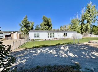 882 Spring Valley Pkwy, Spring Creek, NV 89815