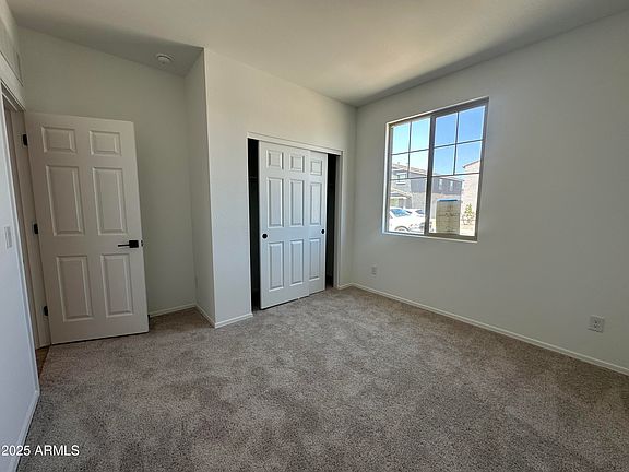 4th image of 47217 W MELLEN Lane