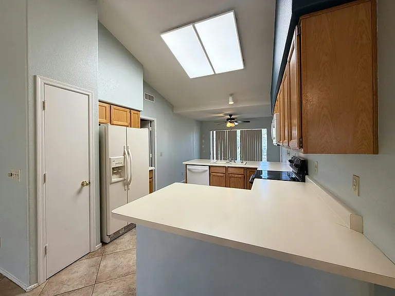 4207 E Juanita Ave — Photo 24