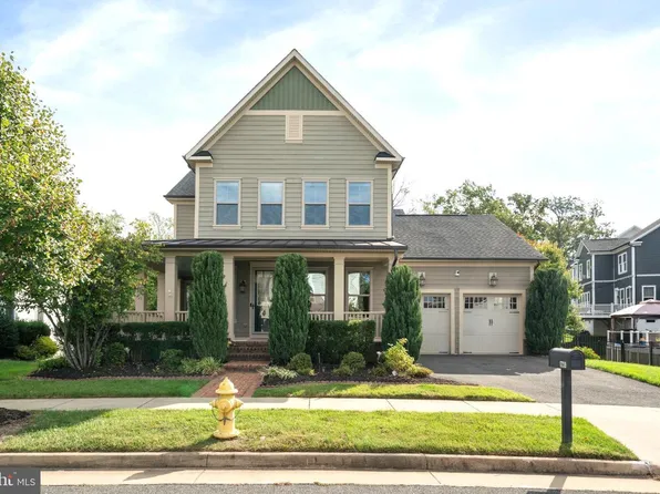 17239 Miss Packard Ct, Dumfries, VA 22026