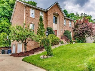 6508 Ten Point Cir, Trafford, PA 15085