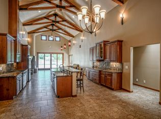 8650 Rio Grande Blvd, Los Ranchos, NM 87114