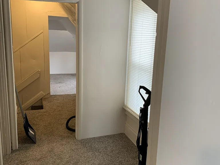 40 Hubbard Ave #3 — Photo 8