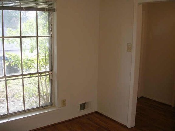 5th image of 7503 Brentcove Cir