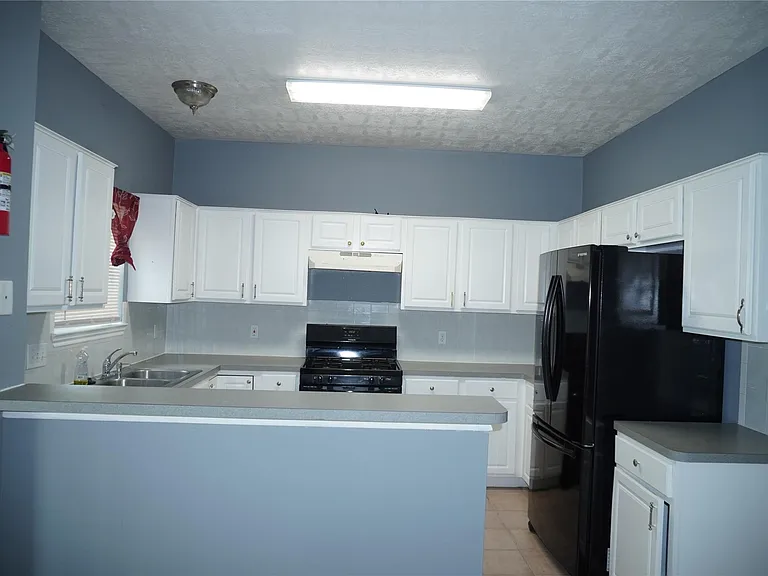 3352 Jan Ct — Photo 32
