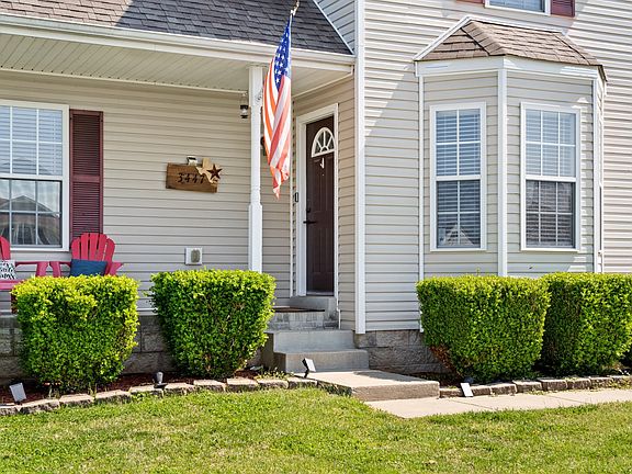 2nd image of 3447 Foxrun Ln