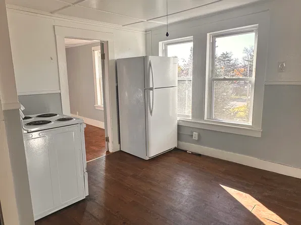 7 Elmwood Ave, Waterville, ME