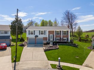 19 Fieldstone Ct, Florence, KY 41042