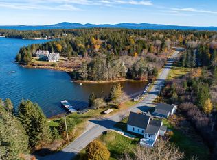 323 Atlantic Rd, Swans Island, ME 04685
