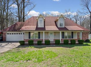 511 Rae Dr E, Munford, TN 38058