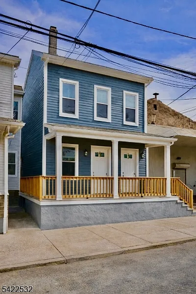 68 Arch St #1