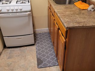 115-30 115th St #BASEMENT, South Ozone Park, NY 11420