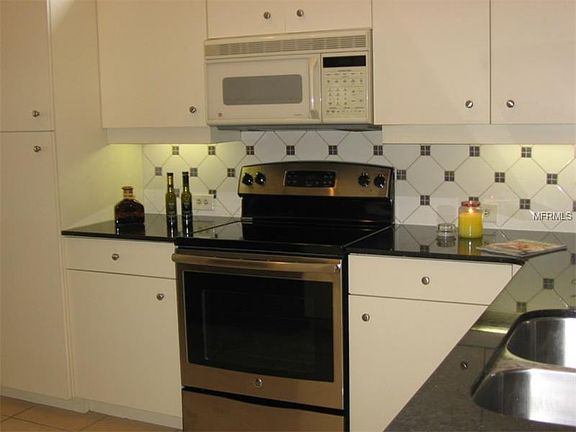 5th image of 339 Melrose Ct