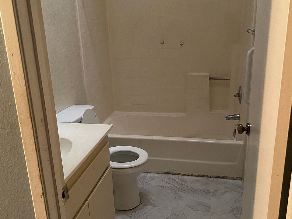 2nd image of 7930 Celeste Ave