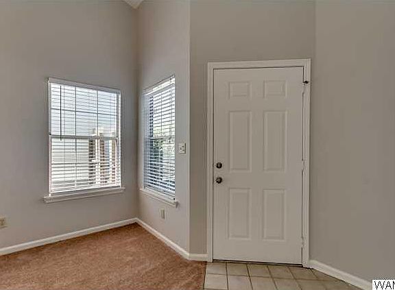 2nd image of 2923 Robinwood Ln