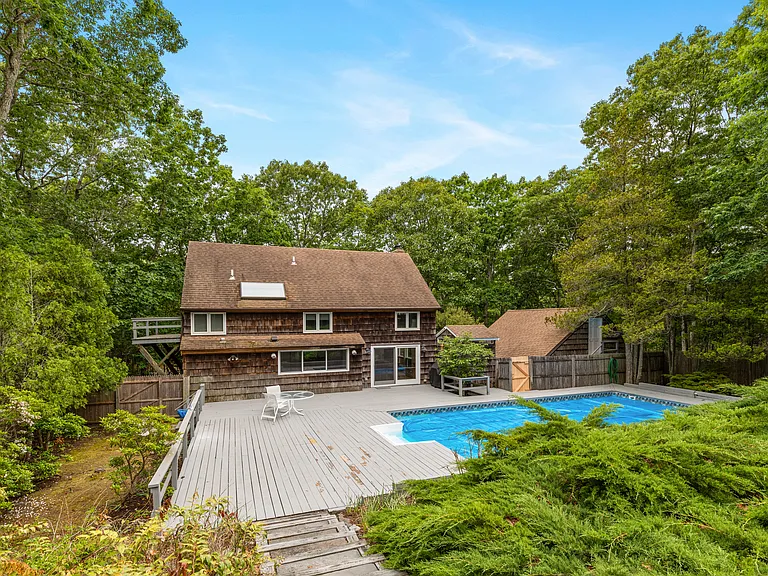 Larboard Dr — Photo 3