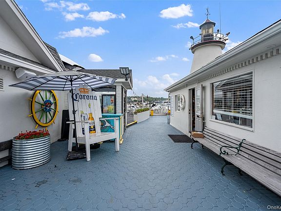 4th image of 10 Matinecock Avenue #Dock D