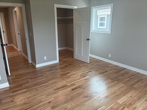 4th image of 809 Arthur DRIVE